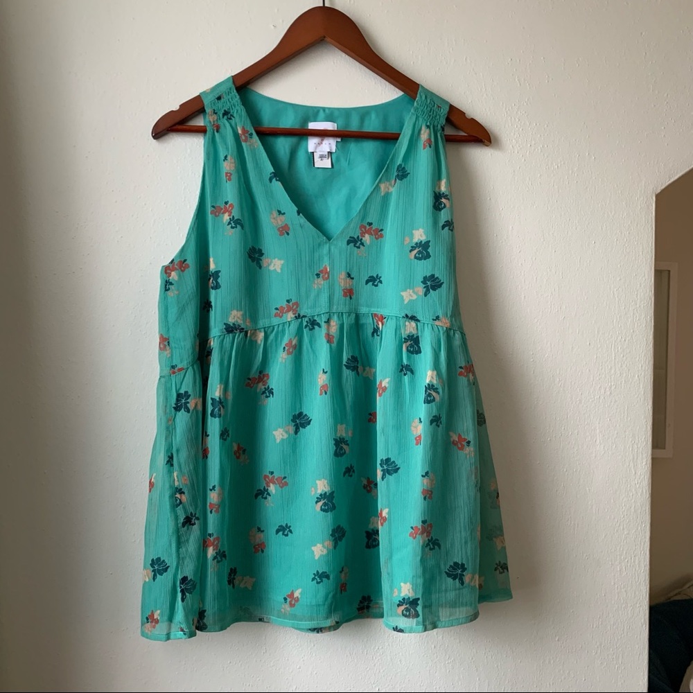 Small NWOT The Nines By Hatch Green Floral Smocked Sleeveless Maternity Top